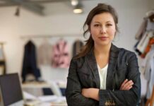 8 Key Steps To Becoming A Professional Fashion Designer
